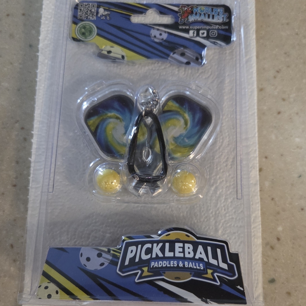 Pickleball Paddles & Balls Set - Blue and Yellow